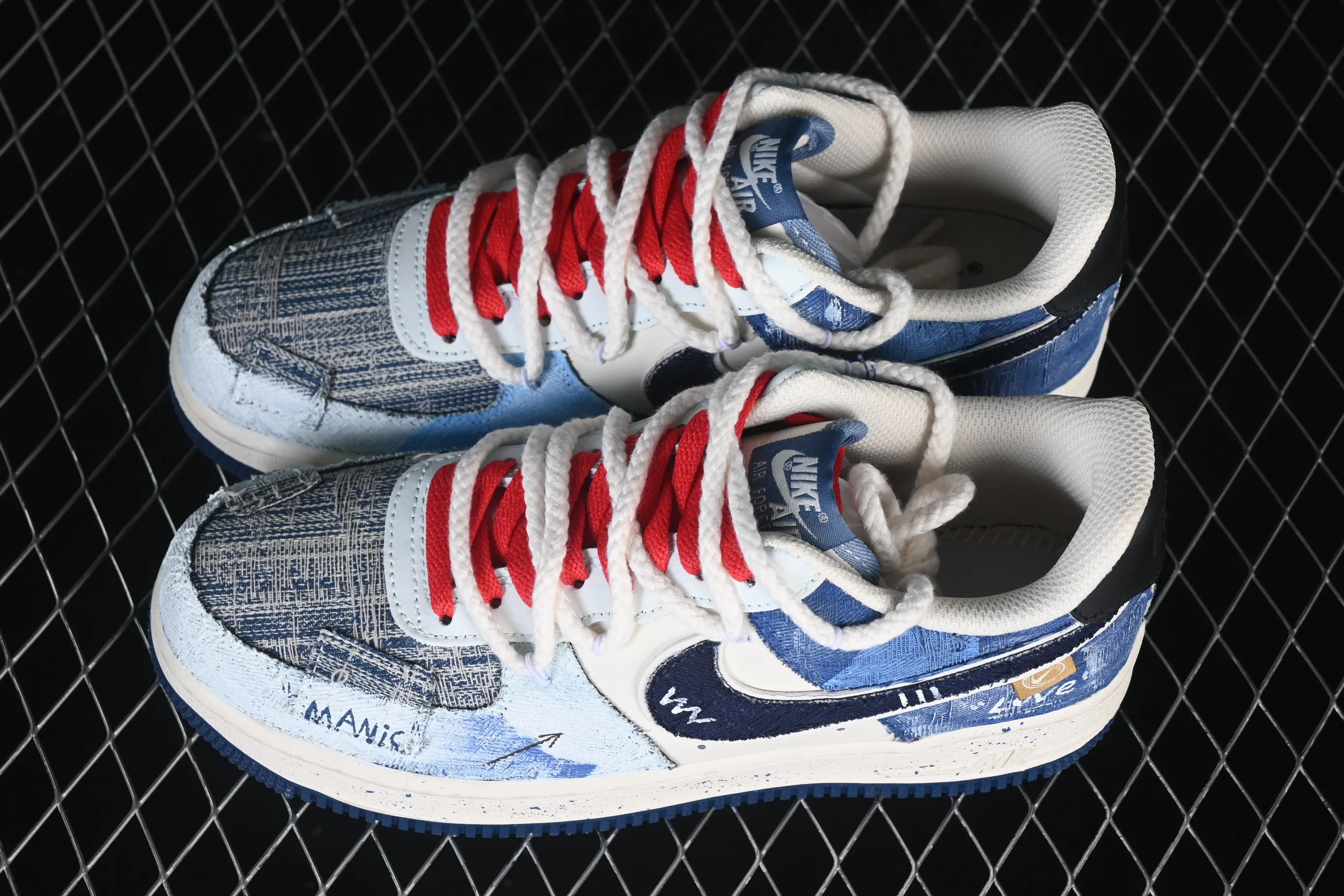 All categories Nk Air Force 1 Air Force series Nk Air Force 1 Low Air Force low-top Nike Air Force 1'07 Low "Indigo-Dyed Love" Hand-painted graffiti Blue-dyed love Air Force 1 low-top casual sneakers FB0607-707